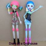 Abbey Bominable & Ghoulia Yelps Skultimate Roller Maze K-Mart Exclusive Dolls