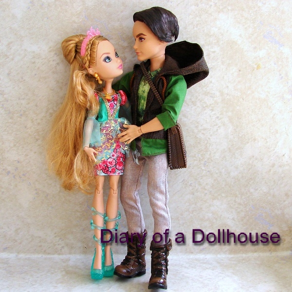 Sempre depôis da alta Ashlynn Ella e Hunter Huntsman Dolls