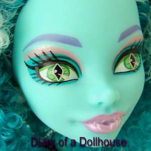 My Honey Swamp Doll - Couldn't Resist The Hair | Diary of a Dollhouse